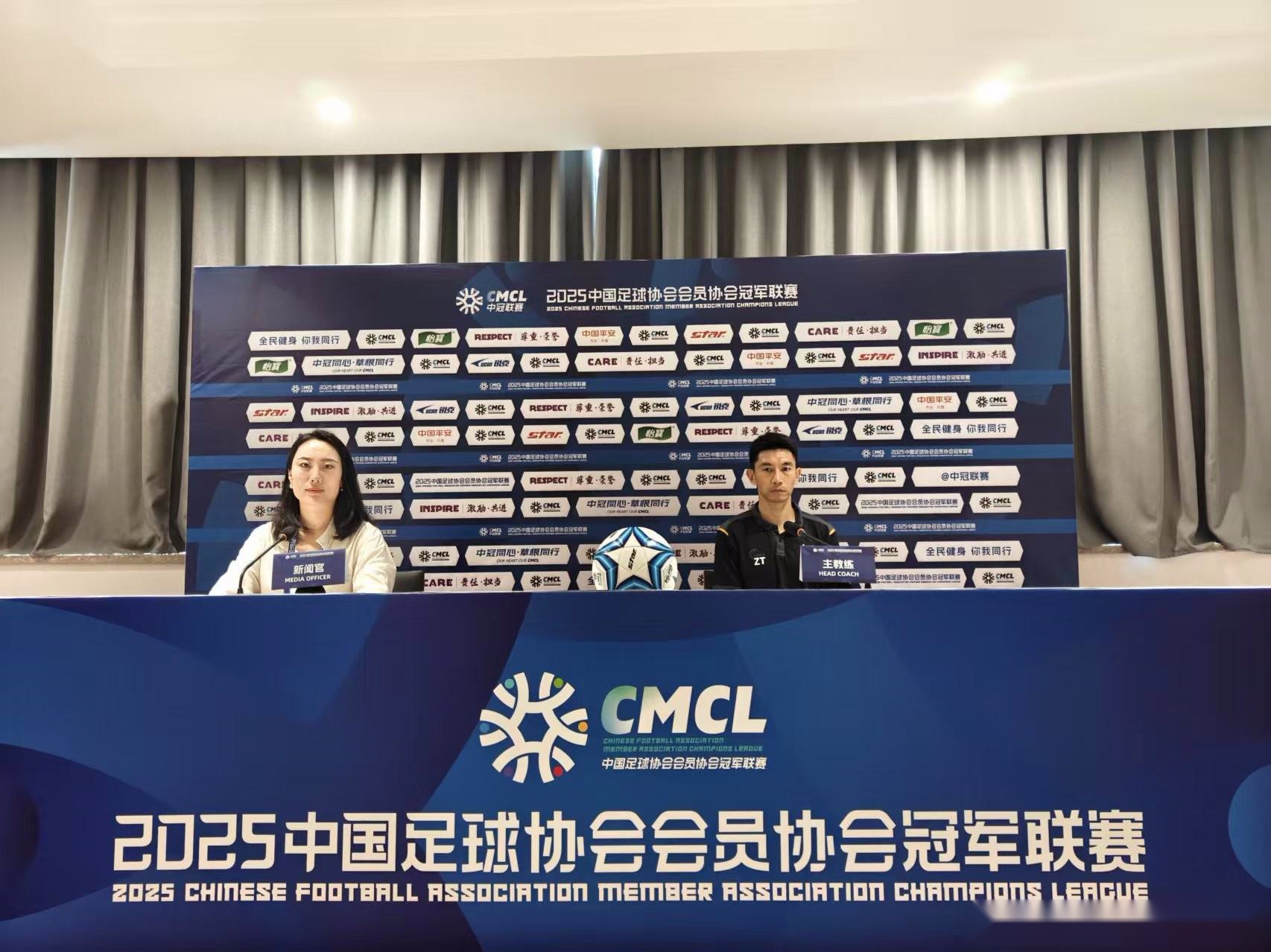 非凡体育-德甲哪个球队的球衣设计最受欢迎？票选结果出炉